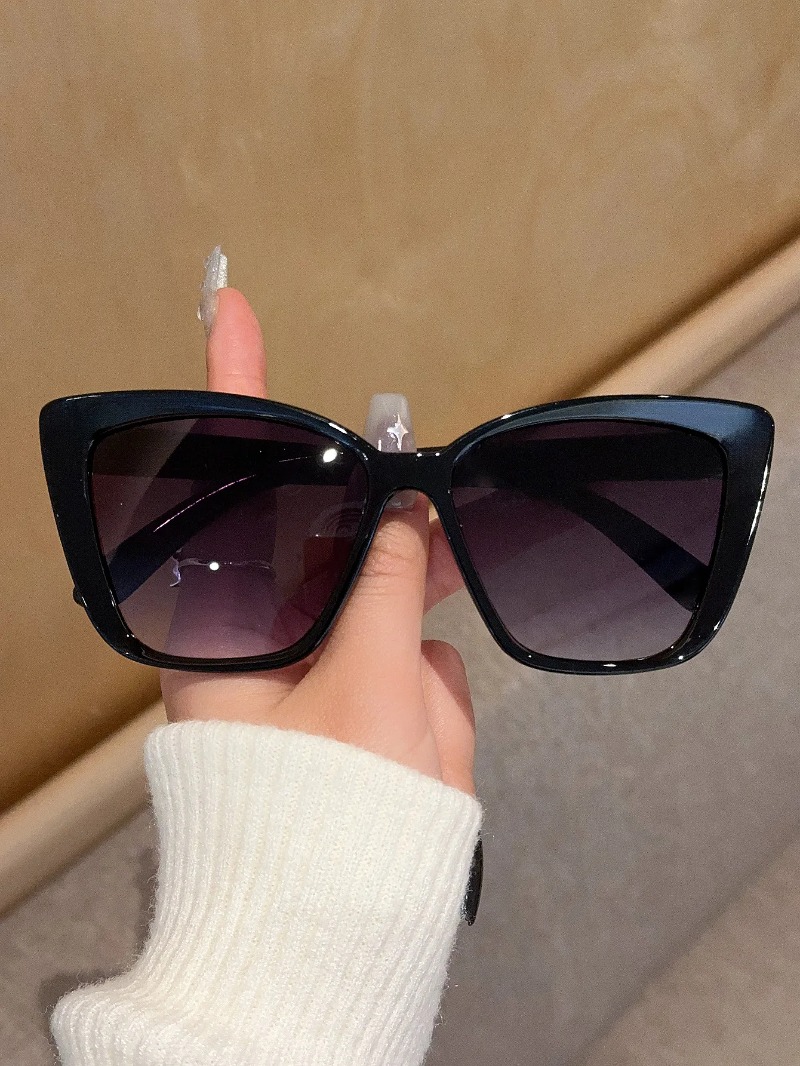 Sunglasses Cat Eye - Kacamata Hitam Cat Eye Trendi untuk