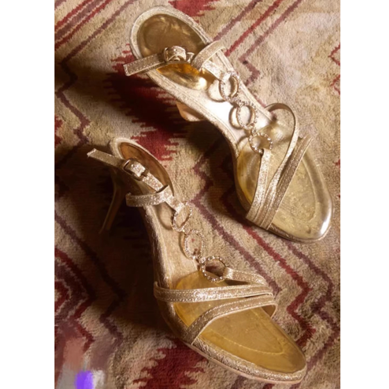 Sandal Stiletto Bertali Emas d - Sandal Strappy Heeled ulasan dan harga